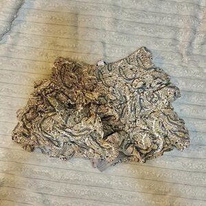 Elegant Paisley Mini Skirt